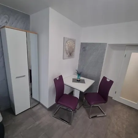 Studio Kontrada Apartment *